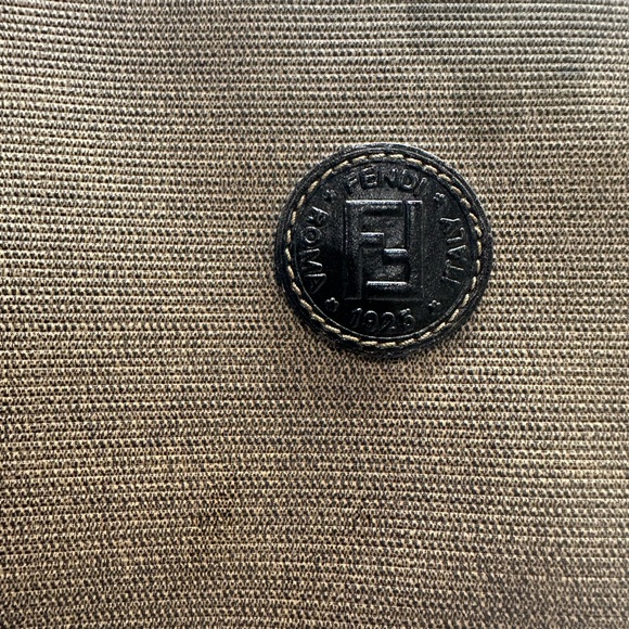 Vintage FENDI Bucket Bag - Picture 4 of 10